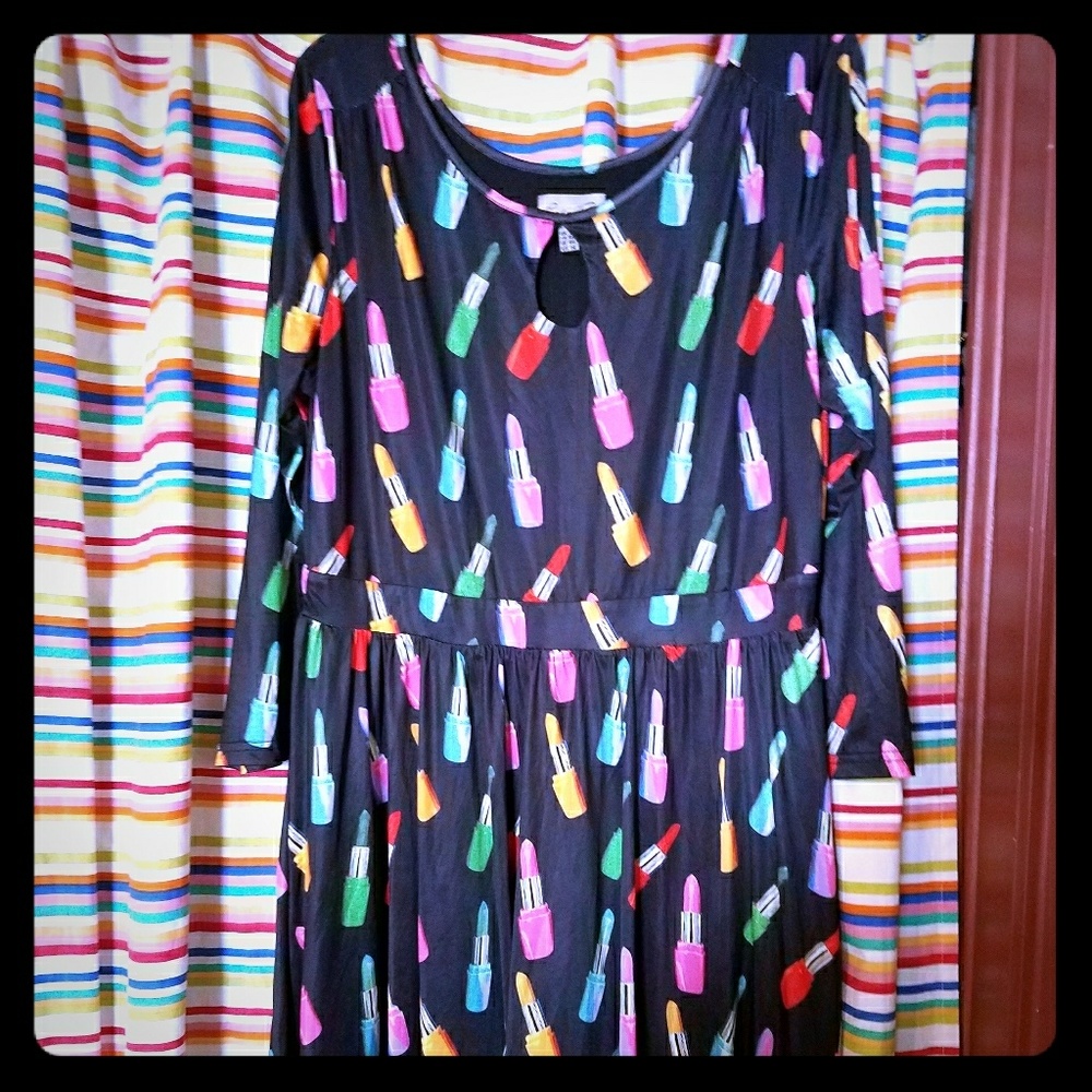 Lipstick print lindy bop dress